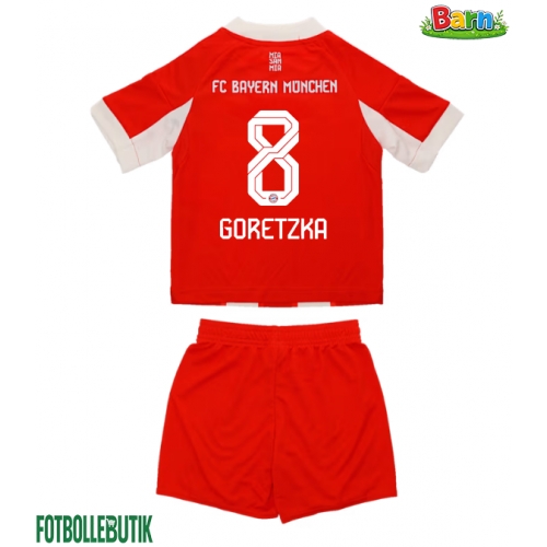 Bayern Munich Leon Goretzka #8 Hemmaställ Barn 2025-26 Kortärmad (+ Korta byxor)